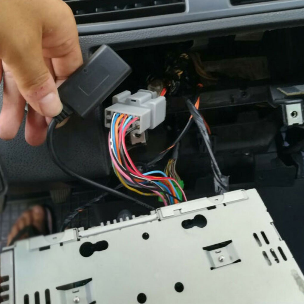 White AUX IN Bluetooth Adapter - огляд і ціна Bluetooth Adapter Receiver